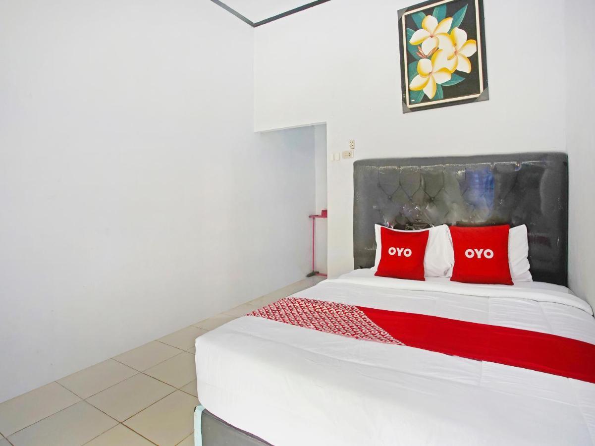 OYO 90229 Fidel Caestro Homestay Kotadalem Exterior foto